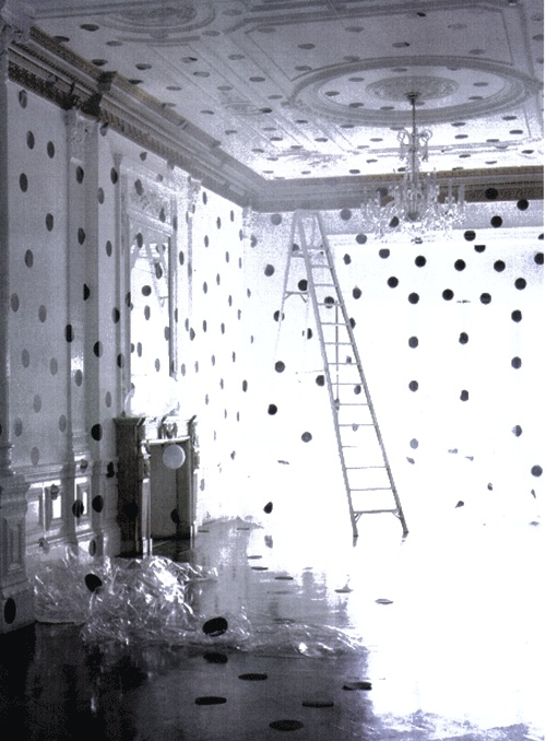 Polka dot room installation